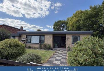 Wohnen auf einer Ebene: Gepflegter Bungalow in ruhiger Lage von Ofen nahe Oldenburg