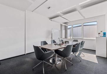 Moderne Büroetage im Gewerbegebiet Hüttenberg- Rechtenbach zu vermieten!