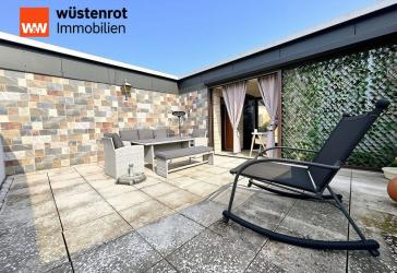 Penthouse mit 5 Zimmern, Wintergarten, zwei großen Dachterrassen und Garage in ruhiger Feldrandlage