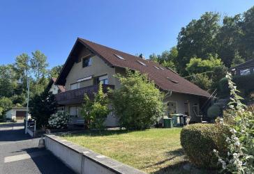 Ganzheitliches Wohnkonzept - EFH mit Sauna & Balkon plus separates Ferienhaus auf einem Grundstück