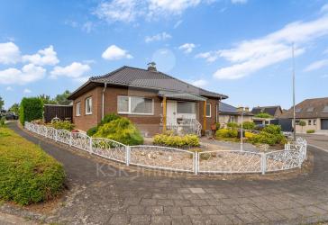 Gepflegter Bungalow im schönen Bedburg-Königshoven.