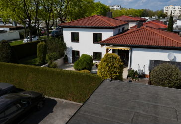 Großzügiger Bungalow mit Souterrain & Split-Level in ruhiger Wohnlage