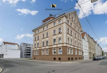 Ihr neues Zuhause im Stuttgarter Westen: Stilvolle 5-Zimmer-Altbauwohnung