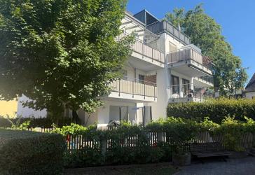 Urbanes Wohnen über den Dächern von Rosenheim-4-Zimmer DG-Wohnung mit 3 Balkone