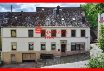 Sanierungsbedürftiges Reiheneckhaus mit Ausbaupotential in Trier-Euren!