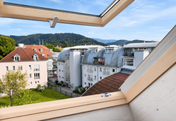 Bezauberdne 2-Zi. Wohnung im DG, inkl. Keller in Freiburg-Zentrum, vermietet