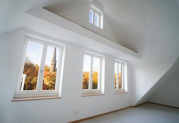 Exklusive 2-Zimmer Dachgeschosswohnung mit Blick auf das Kloster Maulbronn