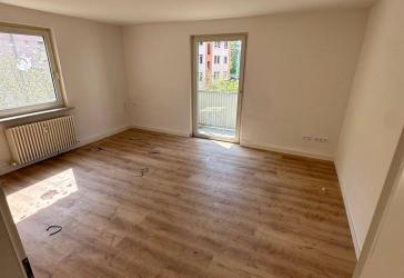 Helle, schön geschnittene Wohnung in zentraler Lage