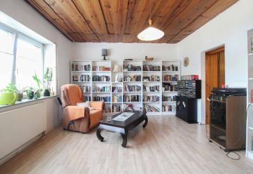 Einfamilienhaus mit vielseitigen Nutzungsmöglichkeiten und großem Potenzial