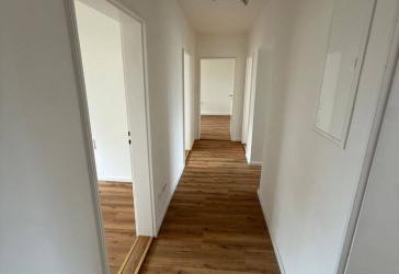 Helle 3-Zimmer-Wohnung mit Balkon in Amberg