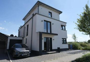Ihr neues Zuhause - Licht, Raum und Lebensqualität auf höchstem Niveau