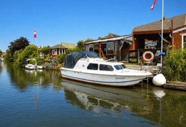 Rarität! Wohnen direkt am Wasser zwischen Emden und Leer