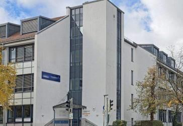 Zentral...Repräsentativ...Sichtbar....IHR NEUER STANDORT IN UNTERHACHING!