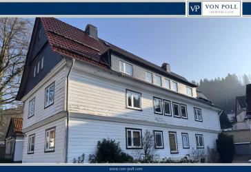 Interessantes Mehrfamilienhaus mit sechs Wohnungen und einem Pavillon in gut erreichbarer Lage