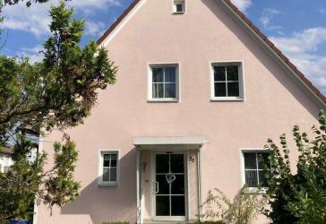 Charmantes Einfamilienhaus mit Potential