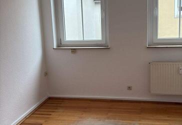 Schöne 2 Zimmerwohnung mit Einbauküche zu vermieten