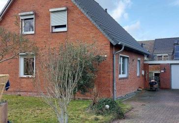 Einfamilienhaus in ruhiger, aber zentraler Lage