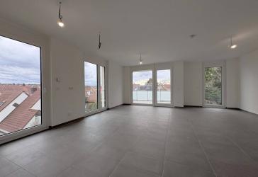 Attraktive 4-Zimmer-Neubauwohnung mit Balkon in zentraler Lage