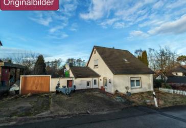 Charmantes Haus in ruhiger Randlage mit großem Grundstück - Nur in der Zwangsversteigerung