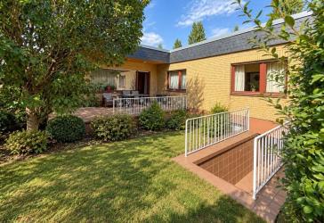 Top gepflegter Bungalow in Ruhelage von Frankfurt-Eckenheim