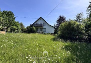 Wadern: großzügiges Einfamilienhaus in Top-Wohnlage am Park im Stadtzentrum