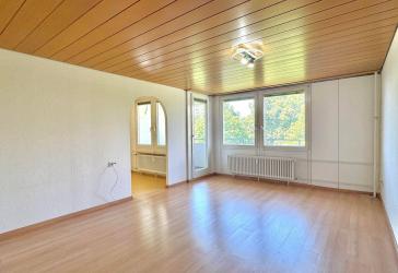 Wohnen über den Baumkronen - 3-Zimmer-Wohnung mit Balkon, Garage & viel Potenzial!
