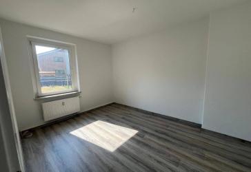 Charmante und Moderne 2- Raum Wohnung in Pulsnitz (01896)