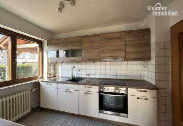 Helle 3-Zimmer-Wohnung mit Balkon, eigenem Garten und Garage in ruhiger Wohnlage