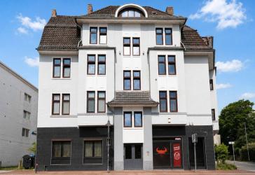 Großzügige 3,5-Zimmer-Wohnung mit Altbauflair, EBK und Tageslichtbad