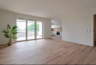 Lichtdurchflutet und mit Balkon - 3½-Zimmer-Wohnung für den Erstbezug