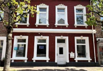 Historisches Stadthaus in bester Lage von Brüggen - gestalten Sie Wohnen und Arbeiten auf 240qm neu