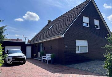 Modernisiertes Einfamilienhaus in zentraler Lage - provisionsfrei