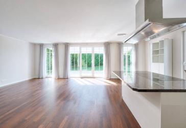 Stilvolles Reihenendhaus auf 445m², wunderschöner Garten, sonnige Dachterrasse, PV, Energiekl. B
