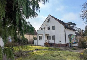 Investieren in Lage und Potenzial - Zweifamilienhaus in Gartenstadt