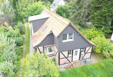 Provisionsfrei: Freistehendes Zweifamilienhaus im grünen Berlin-Heiligensee
