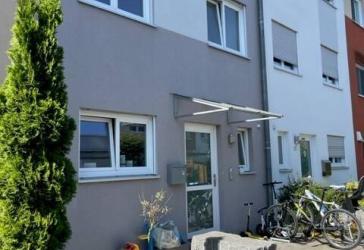 Hochwertiges Stadthaus auf 3 Etagen in der City!