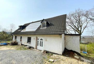 Natur pur genießen: Freistehendes Einfamilienhaus auf großzügigem Grundstück in Hagen-Hestert