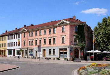 Ihre neue Wohlfühl-Wohnung mit Balkon direkt am Schlossgarten