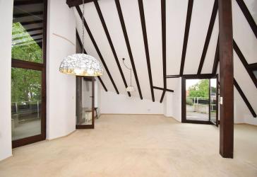 Zentrumsnahe Lage: Charmante 3-Zimmer-Wohnung mit Garage und 3 Balkonen...