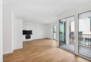 Attraktive 3-Zimmer-Wohnung mit Loggia und Balkon im Zentrum von Kiel