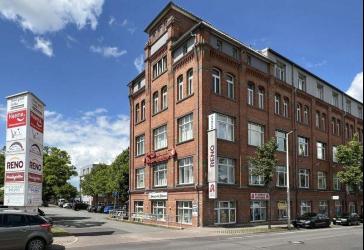moderne Büro- oder Praxisfläche- Aufzug- Parkplätze