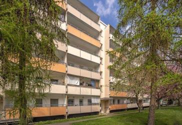 Reinkommen und Wohlfühlen: großzügige 4-Zimmer-Wohnung
