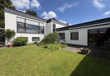 Vorschaubild Reihenendhaus