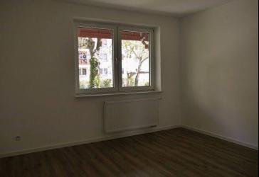 ?Schöne 2-Zimmer-Wohnung mit Tageslichtbad in Offenbach zu vermieten