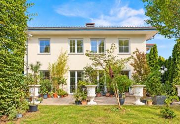 Vorschaubild Villa