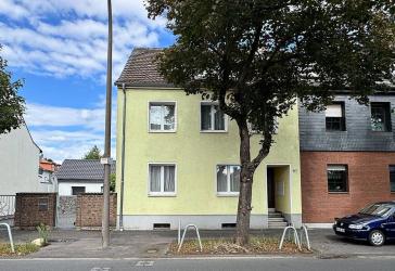 Zweizimmerwohnung mit Garten in zentraler Lage von Wesseling (Erdgeschoss)