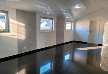 Schöne helle Wohnung zu vermieten
