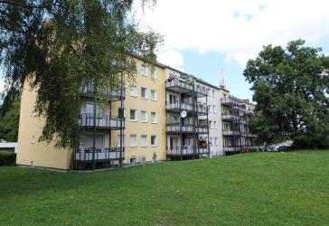 Wohn(t)raum unterm Dach: Moderne 4-Zi.-Whg. mit Dachloggia