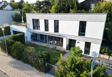 Architektur trifft Familienleben - exklusives Design-Einfamilienhaus mit Dachterrasse in Graß!