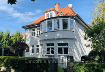 Vorschaubild Villa